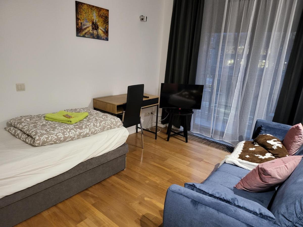Amber Hostel Szlak Kraków Exteriör bild