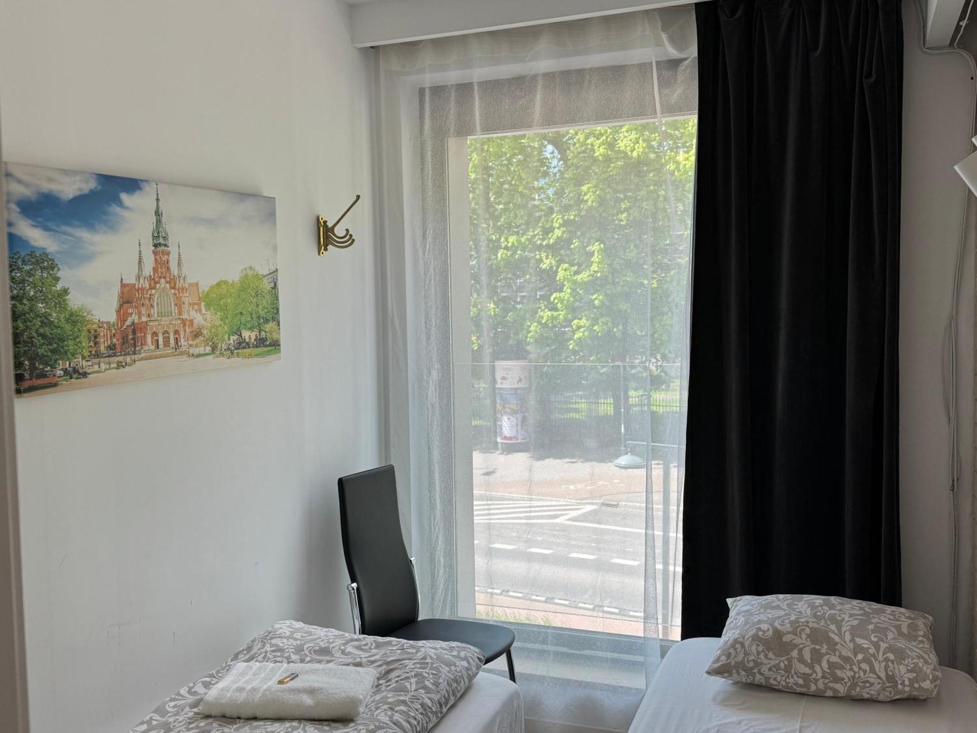 Amber Hostel Szlak Kraków Exteriör bild