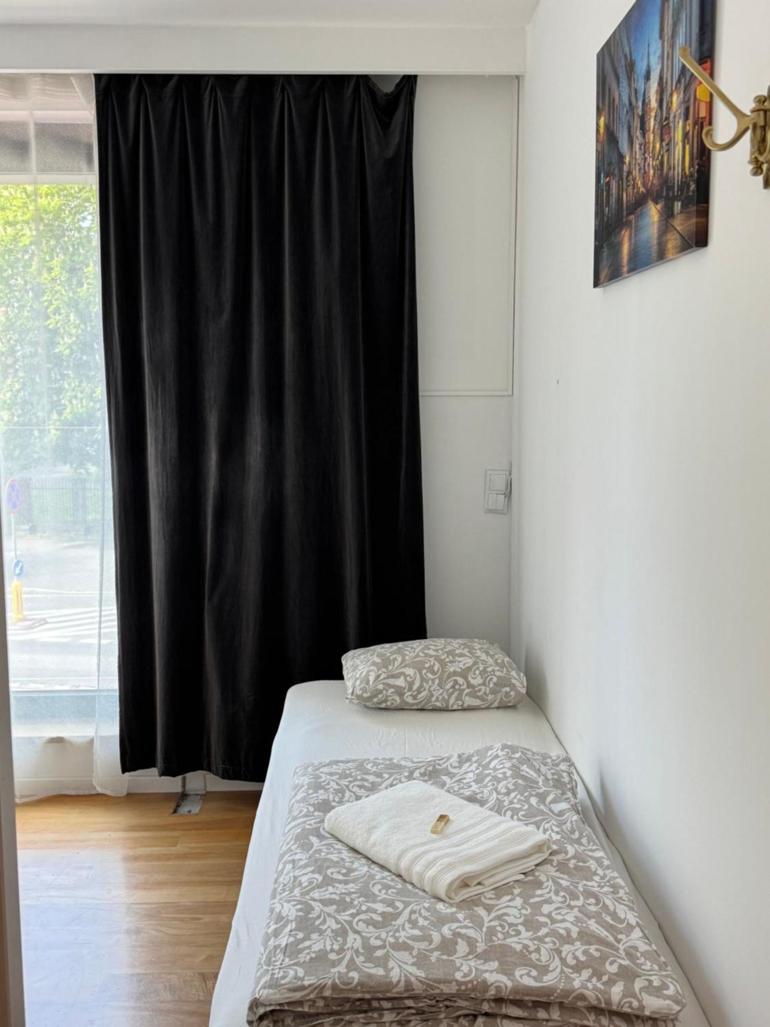 Amber Hostel Szlak Kraków Exteriör bild